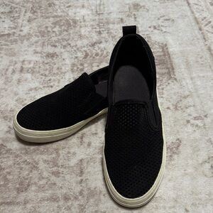 Black Slip-On women’s
